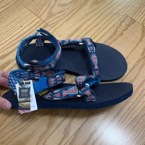 BRAND NEW W/ TAGs Teva sandals size 11